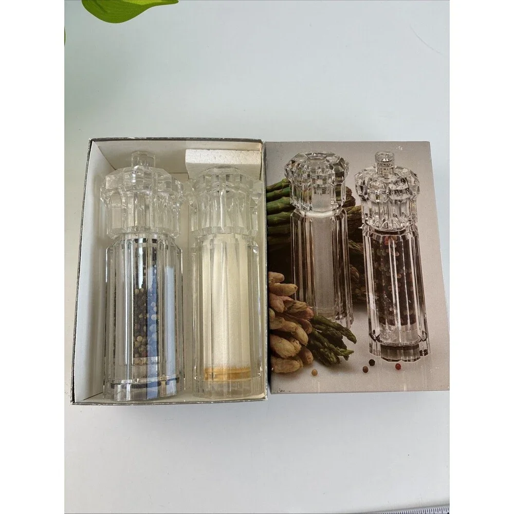 Salt & Pepper Mill Grinder USA Olde Thompson Faceted Clear Lycite Acrylic w Box